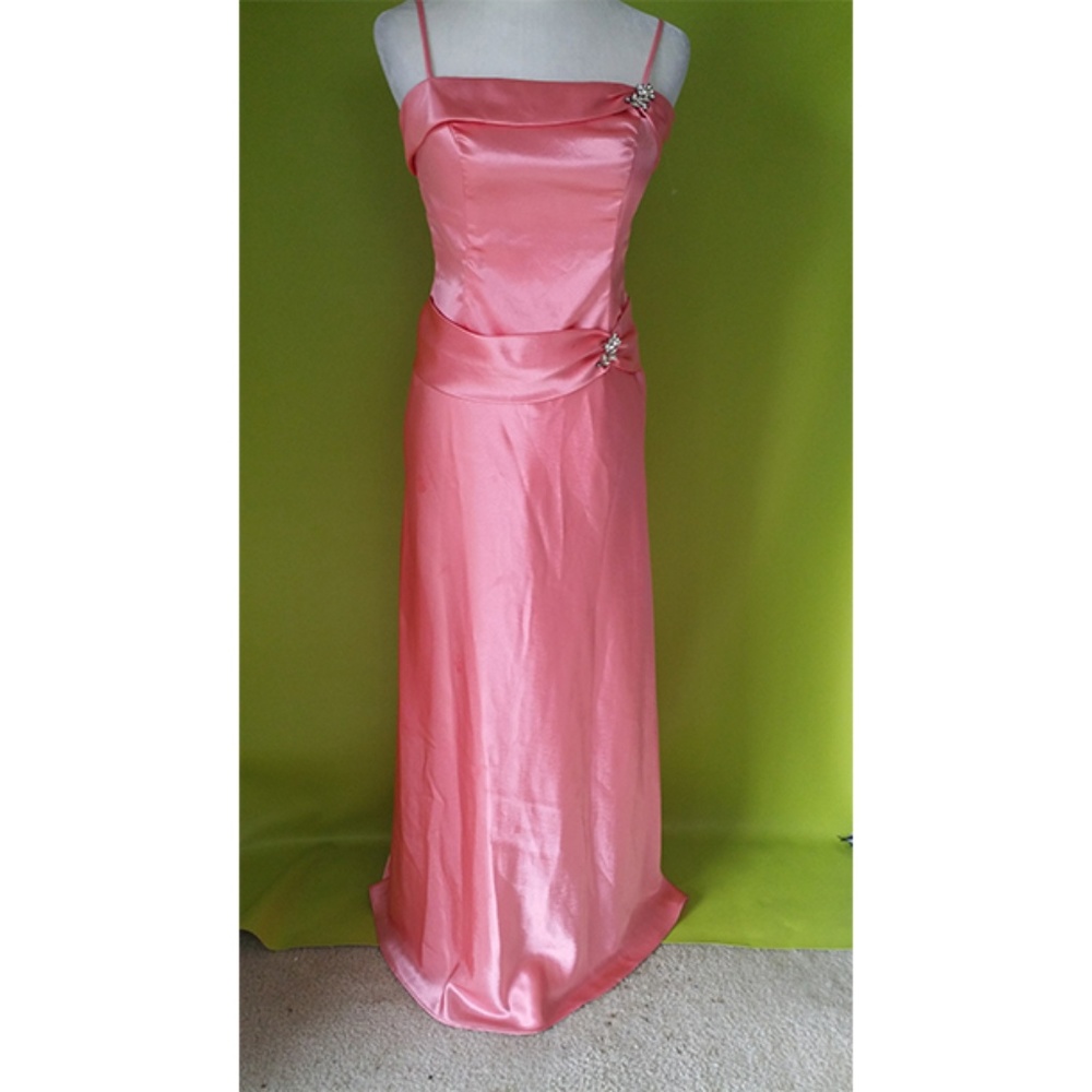 Mom Dad & Me Gem Stone Accent Long Gown Sz S